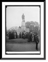Historic Framed Print, Decoration of Farragut statue by Dau. of Amer. Rev., Navy Day, 10/27/24,  17-7/8" x 21-7/8"