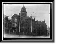 FEUD. SCENES IN VIRGINIA MOUNTAIN TOWN AT TRIAL AFTER FEUD, Vintage Print