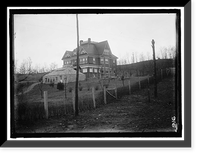 FEUD. SCENES IN VIRGINIA MOUNTAIN TOWN AT TRIAL AFTER FEUD - 14, Antique Poster