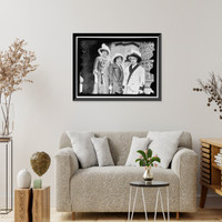 Historic Framed Print, DEMOCRATIC NATIONAL CONVENTION. MRS. ROGER SULLIVAN OF ILLINOIS; MISS VIRGINIA SULLIVAN; MRS. H.B. SULLIVAN; REP. R.L. HENRY OF TEXAS; COL. R.M. JOHNSON OF TEXAS,  17-7/8" x 21-7/8"
