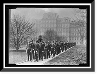 NEW YEAR'S RECEPTION AT WHITE HOUSE. ADMIRAL DEWEY, LEFT FRONT, AND OFFICERS STARTING FOR WHITE HOUSE. ADMIRAL BOB EVANS IS 3RD FROM FRONT, RIGHT - 2, Antique Poster