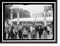 Historic Framed Print, CONFEDERATE REUNION. PRESIDENT AND MRS. WILSON; MARSHALL, ETC. REVIEWING PARADE FROM STAND AT WHITE HOUSE - 2,  17-7/8" x 21-7/8"