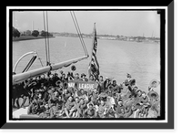 NAVY LEAGUE OF THE U.S. EXCURSION FOR WALTER REED HOSPITAL PATIENTS, Antique Wall Art