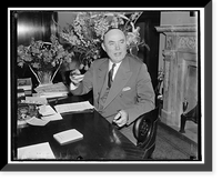 New Senator from Tennessee. Washington, D.C., May 11. Today was a busy one for Maj. George L Berry, who yesterday was sworn in as the Junior U.S, Vintage Poster