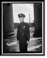 New uniform for U.S. Treasury guards. Washington, D.C., Aug. 26. Neat but not gaudy is the scheme of the new uniform of the U.S. Treasury guards. Classic, Historic Reproduction