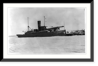 Labor whispers. Washington, D.C., Dec. 11. Secretary of Labor Frances Perkins went into a huddle with William Green, President of the American Federation Labor, as both attended the Conference of I