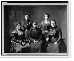 Antique Photo Print - Newport - 5 female Negro officers of Women's