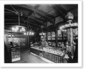 Black & White Photo - Buffalo - Cigar store - show room