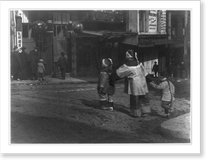 Vintage Street Scene - San Francisco - Chinese in Chinatown