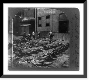 Antique Photo Print - Pittsburg, Pennsylvania - Carrying away