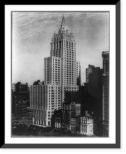 Black & White Photo - New York City - New York Life Insurance Bldg