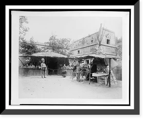Black & White Photo - World's Fairs - Canadian exhibit, 1889