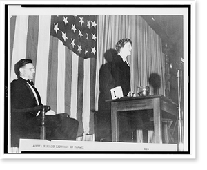 Black & White Photo - Amelia Earhart lectures in Hawaii.Pan Pacific