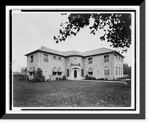 Historic Framed Print, [Large L-shaped residence, Colorado, designed by architect June B. Benedict].De Lux, Denver.,  17-7/8" x 21-7/8"
