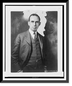 Vintage Portrait - Richmond - Shreve, half-length portrait, standing