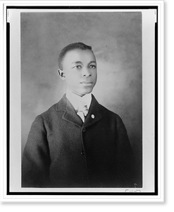 Vintage Portrait - African American man, half-length portrait (1)
