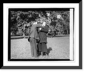 Women's Bureau - 18 Classic, Vintage Print
