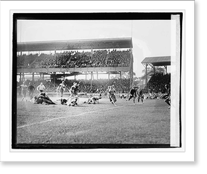 Black & White Photo - Georgetown - Vintage Wall Art Gift