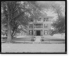 Antique Architecture - Phi Delta Theta House, Amherst College