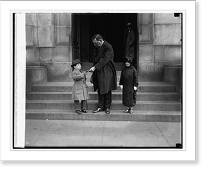 Antique Photo Print - Singer midgets Louis Vashek and Dora Vieg, 1924