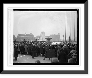 Historic Framed Print, Body of Sam Gompers enroute to A.F. of L. bldg., [12/16/24] - 3,  17-7/8" x 21-7/8"