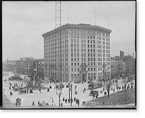 Historic Architecture - Detroit, Michigan - Hotel Pontchartrain