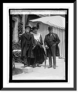 Historic Framed Print, Lord and Lady Aberdeen with John H. Hammond, 5/5/25,  17-7/8" x 21-7/8"