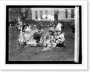 Black & White Photo - Easter - Joan, Jimmie, Jr, 1926