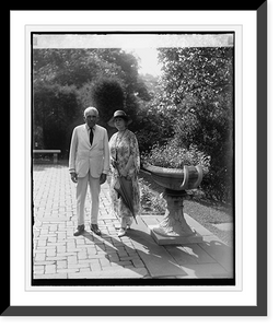 Historic Framed Print, Mr. & Mrs. Frank B. Kellogg, 8/6/26,  17-7/8" x 21-7/8"
