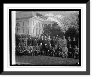 Coolidge and unidentified group on White House lawn, Historic Reproduction