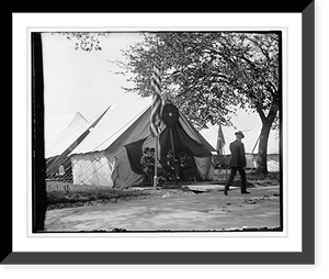 G.A.R. encampment, Oct. 1902, swopping yarns, Historic Print