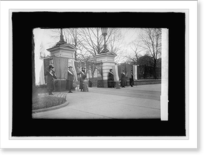 Vintage Building Photo - White House - Suffragettes picketing