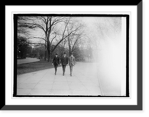 Historic Framed Print, Vice Pres. Coolidge & boys, 3/22/22,  17-7/8" x 21-7/8"