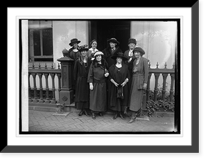 Black & White Photo - Nat. Women's Pty. group, 1922