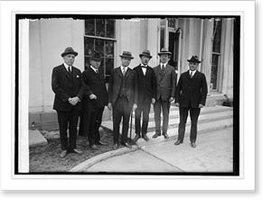Black & White Photo - Gridiron Club group, 1923