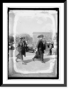 Mrs. Franklin D. Roosevelt (front), Antique Wall Art