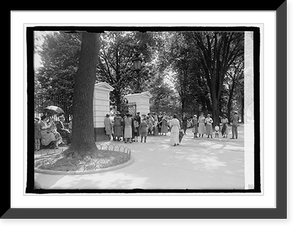Historic Framed Print, Calvin Coolidge, funeral, [7/9/24],  17-7/8" x 21-7/8"