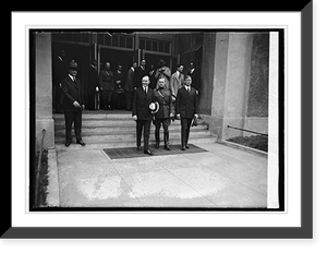 Pres. Coolidge, Gen. R.G. Davis & Dwight Davis at bonus bar, 9/27/24 Classic, Vintage Print