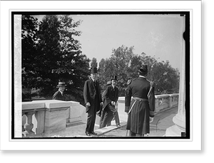 Vintage Building Photo - Coolidge & Slemp arrive at Mem. Cont, 1924