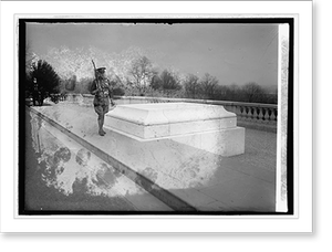 Antique Military - Arlington, Virginia - 1st Permanent guard, 1926