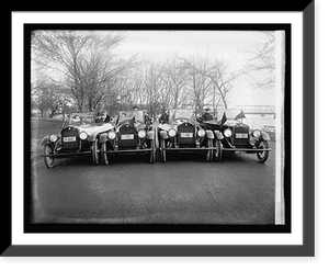 Black & White Photo - Lanza Motor Co., Greenwich Village Girls