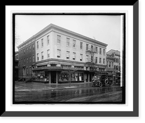 Black & White Photo - Washington, DC - Hooper & Klesner Bldg. 12 & H