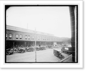 Black & White Photo - Washington, DC - Center Mkt., 9 St. wing