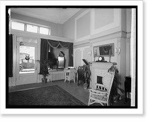 Black & White Photo - Washington, DC - United Phonograph Stores