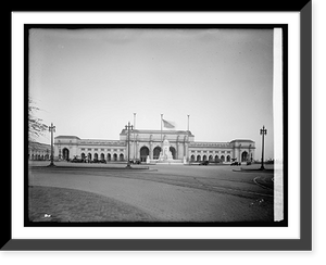 Historic Framed Print, Union Station, [Washington, D.C.] - 5,  17-7/8" x 21-7/8"