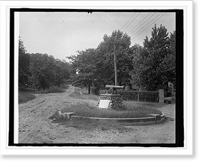 Black & White Photo - Alex., Virginia - Keefer, Braddock Cannon