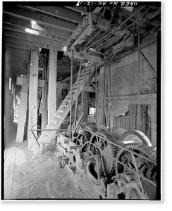 Vintage Building Photo - Jack Wade Dredge, Milepost 86, Taylor Highway (2)