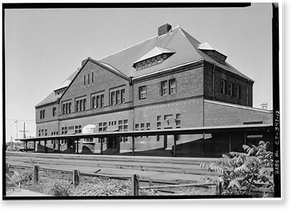 Antique Architecture - New London, Connecticut - Railroad Station (2)