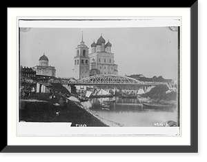 Black & White Photo - Pskov - Antique Wall Decor Print