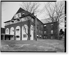Antique Architecture - Muscatine, Iowa - Hershey Memorial, 1810 (1)